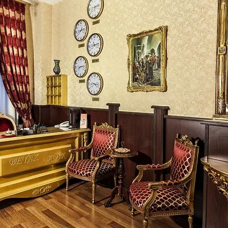 Titan Hotel Отель типа 